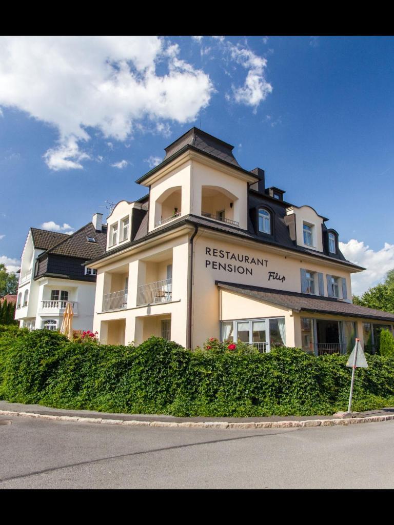 Mariánské Lázně Pension A Restaurace Filip II מראה חיצוני תמונה