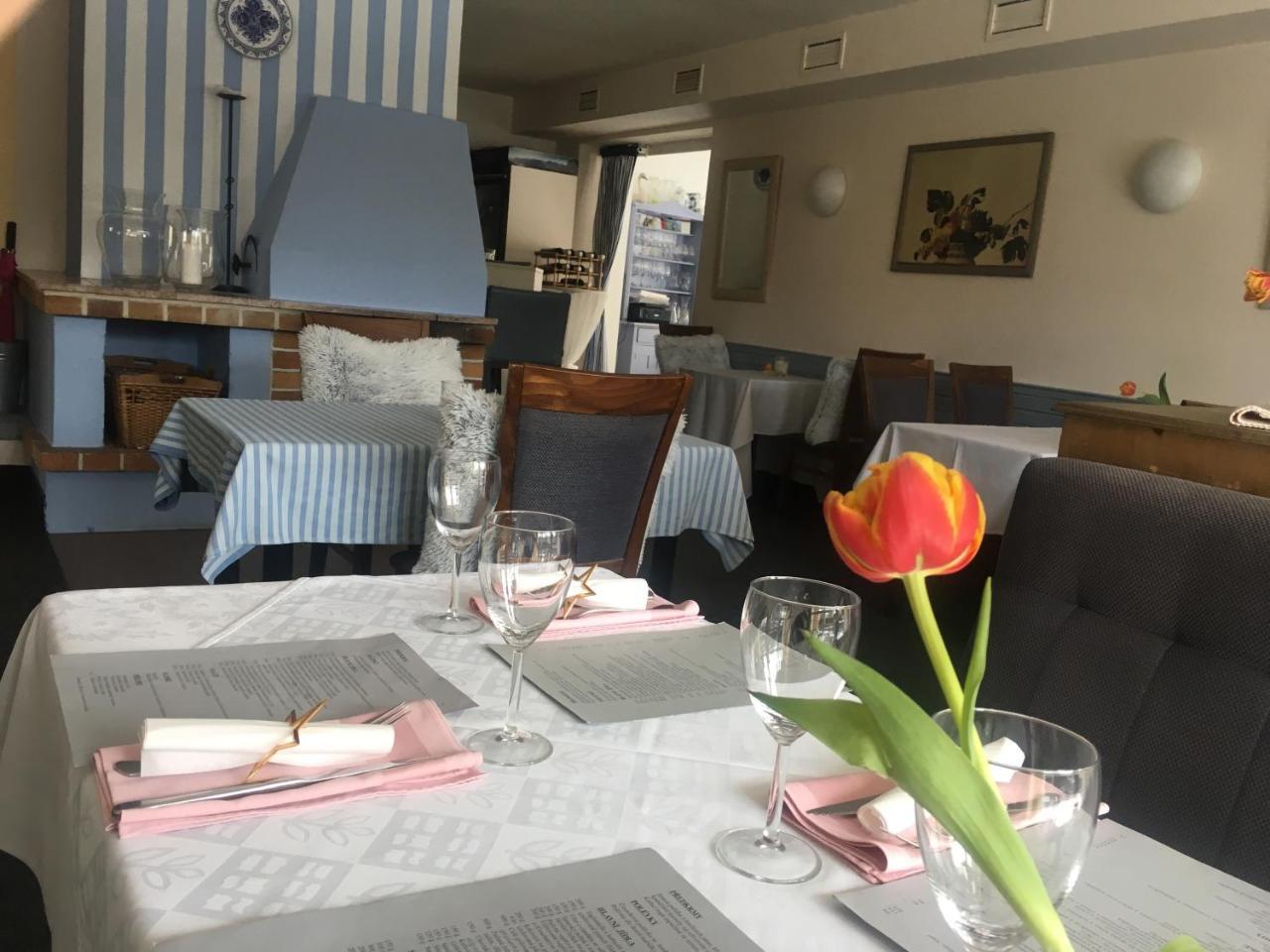 Mariánské Lázně Pension A Restaurace Filip II מראה חיצוני תמונה